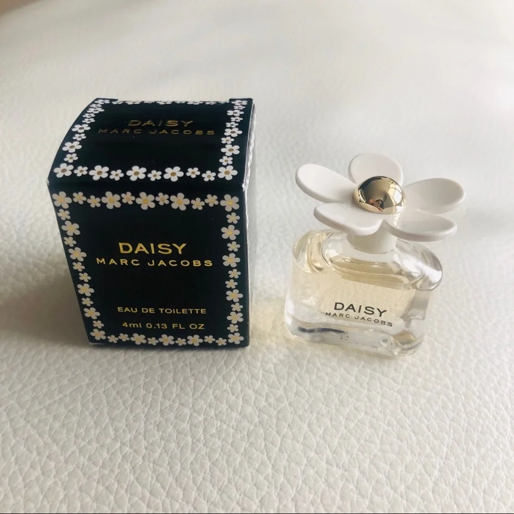 Daisy new Marc Jacobs Toilette 4ml Mini